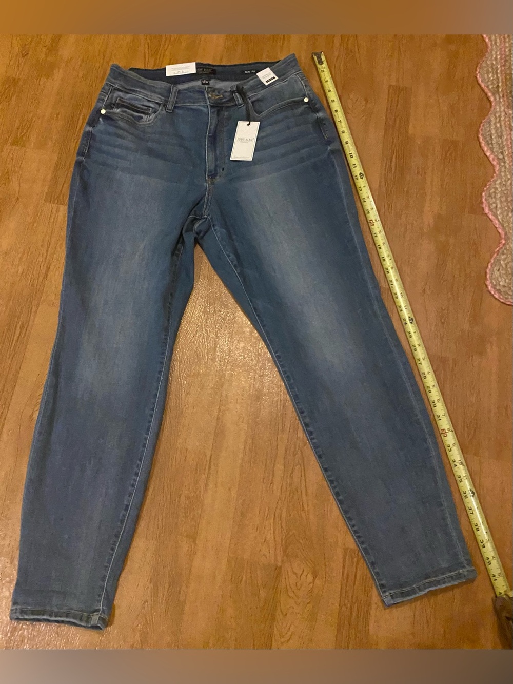 NWT Judy Blue Slim Fit Mid Rise Jeans Women's Size 14W Medium Wash Stretch